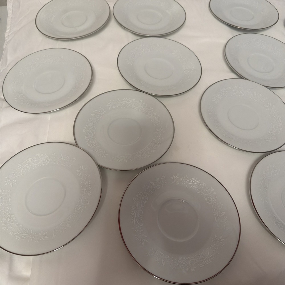 Noritake Reina 6450Q Tea cup saucer set of 14, Vintage Japan Collection - Picture 5 of 10